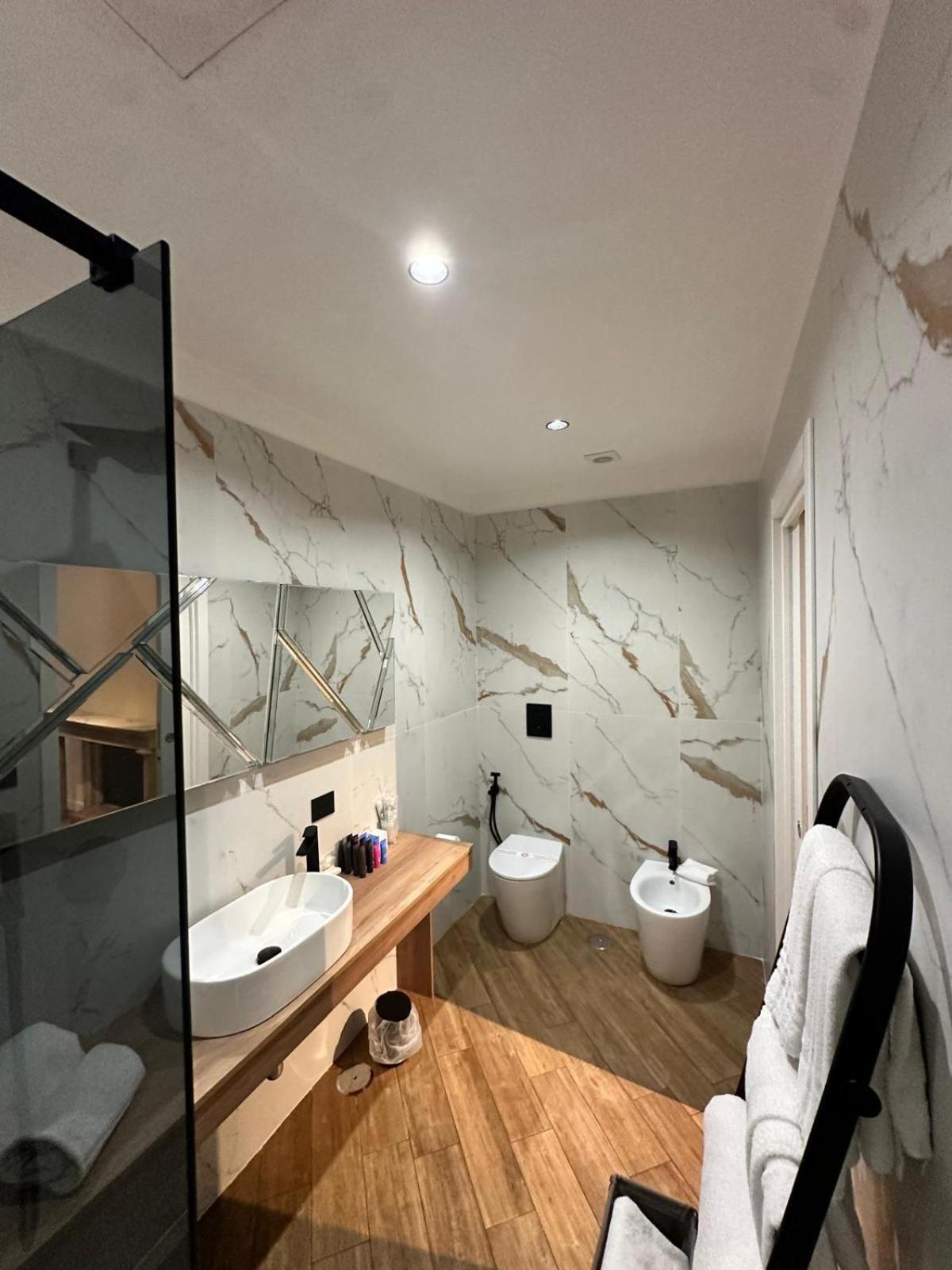Maison Toledo Suites Neapol Zewnętrze zdjęcie