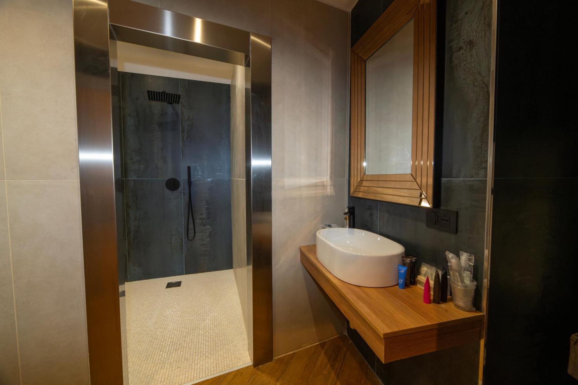 Maison Toledo Suites Neapol Zewnętrze zdjęcie
